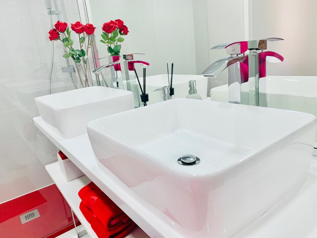 Rooms In Lisbon 3 Min From Metro Bela Vista Zewnętrze zdjęcie